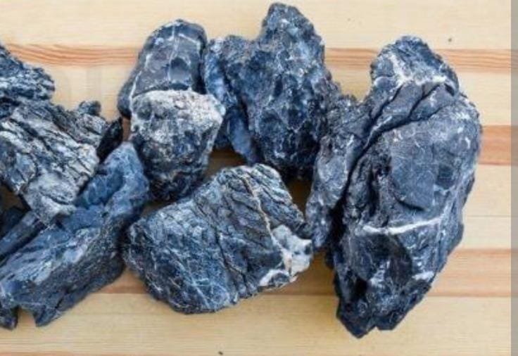 Japanese black seiryu aquascape stone (2kg) - Image 2